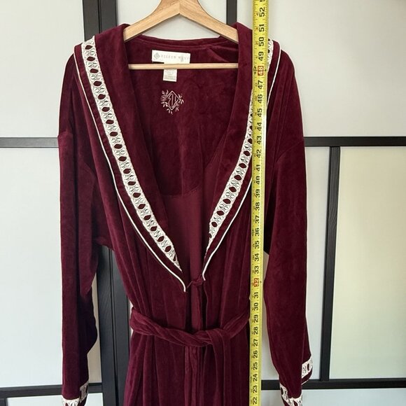 Eileen West Velvet Robe Burgundy Womens Large Embroidered Heirloom Old Money NWT - Picture 5 of 15